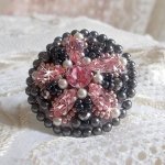 Bague Pampilles Rose et Grise avec des navettes et perles nacrées en cristal de Swarovski